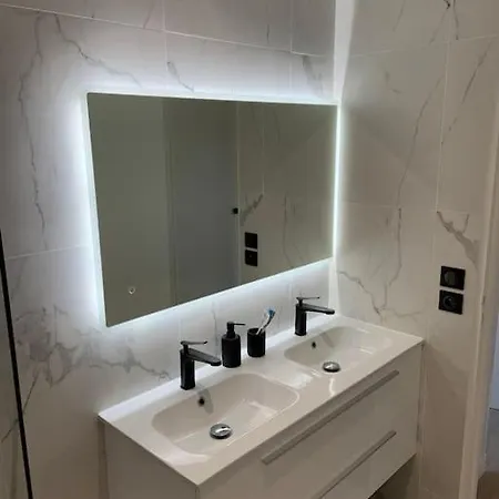 Dom wakacyjny Manoirs Du Golf Domaine Prive 3 *