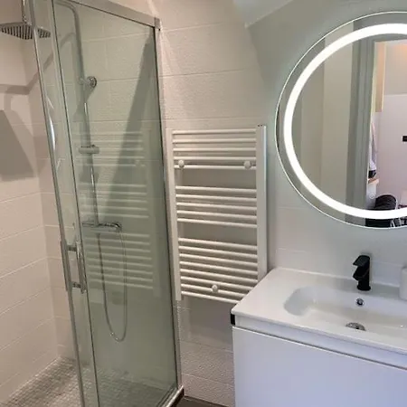 Manoirs Du Golf Domaine Prive 3 *