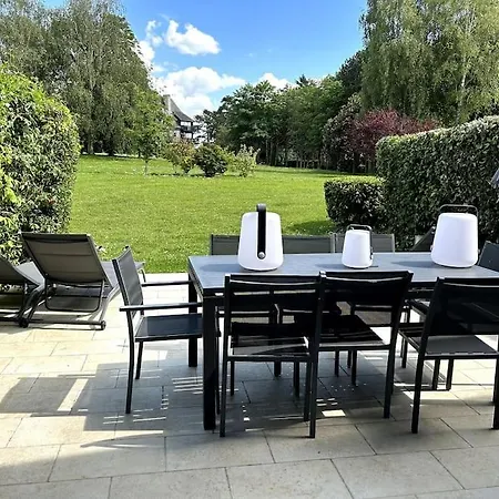 Manoirs Du Golf Domaine Prive 3 *