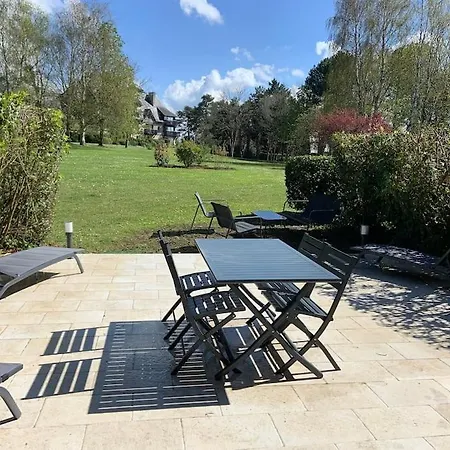 Manoirs Du Golf Domaine Prive 3 Holiday home Tourgeville